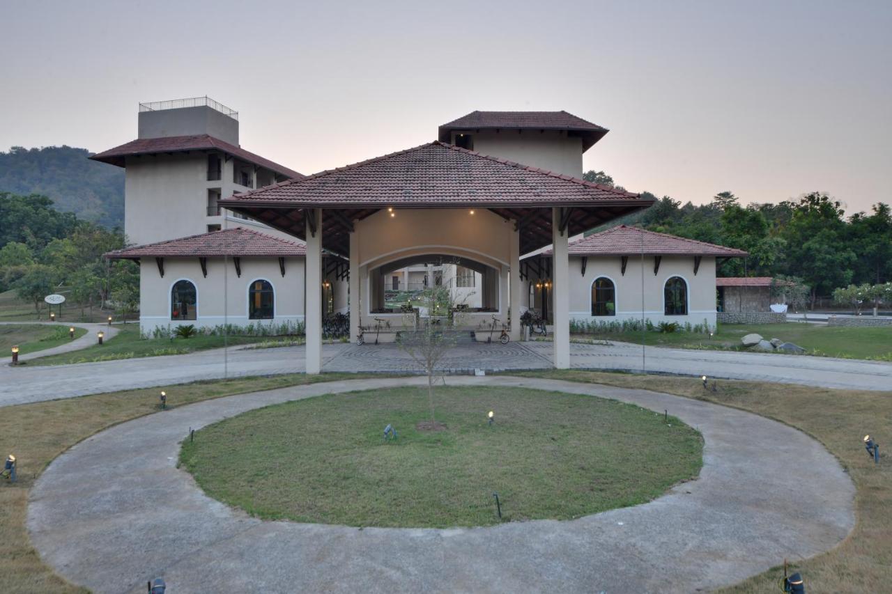 Bhanu The Fern Forest Resort & Spa, Jambughoda Dış mekan fotoğraf